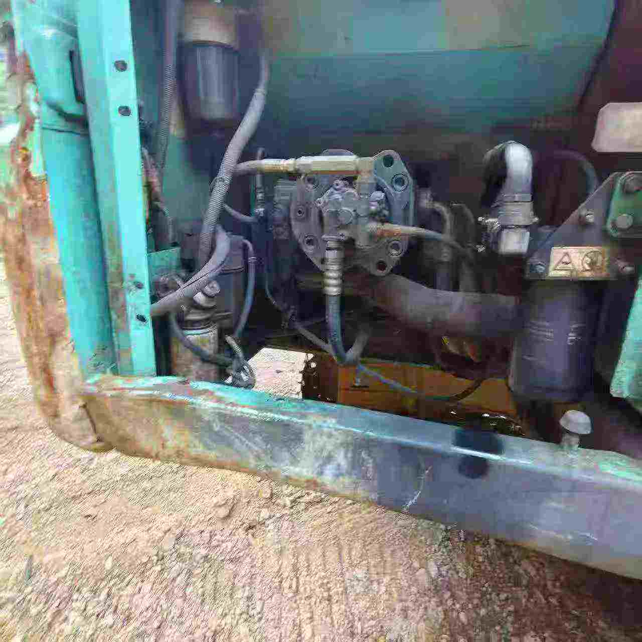 Buy Kobelco SK210 Used Excavator / 7