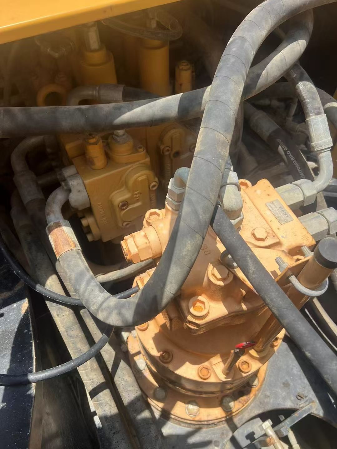 Buy Sany SY205C Used Excavator / 4 Buy Sany SY205C Used Excavator / 4