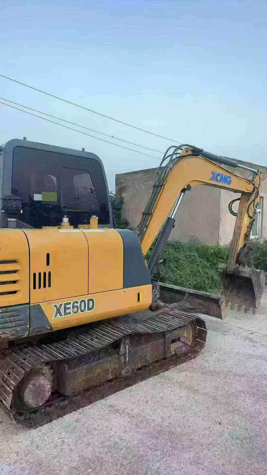 Buy XCMG XE60 Used Excavator / 4