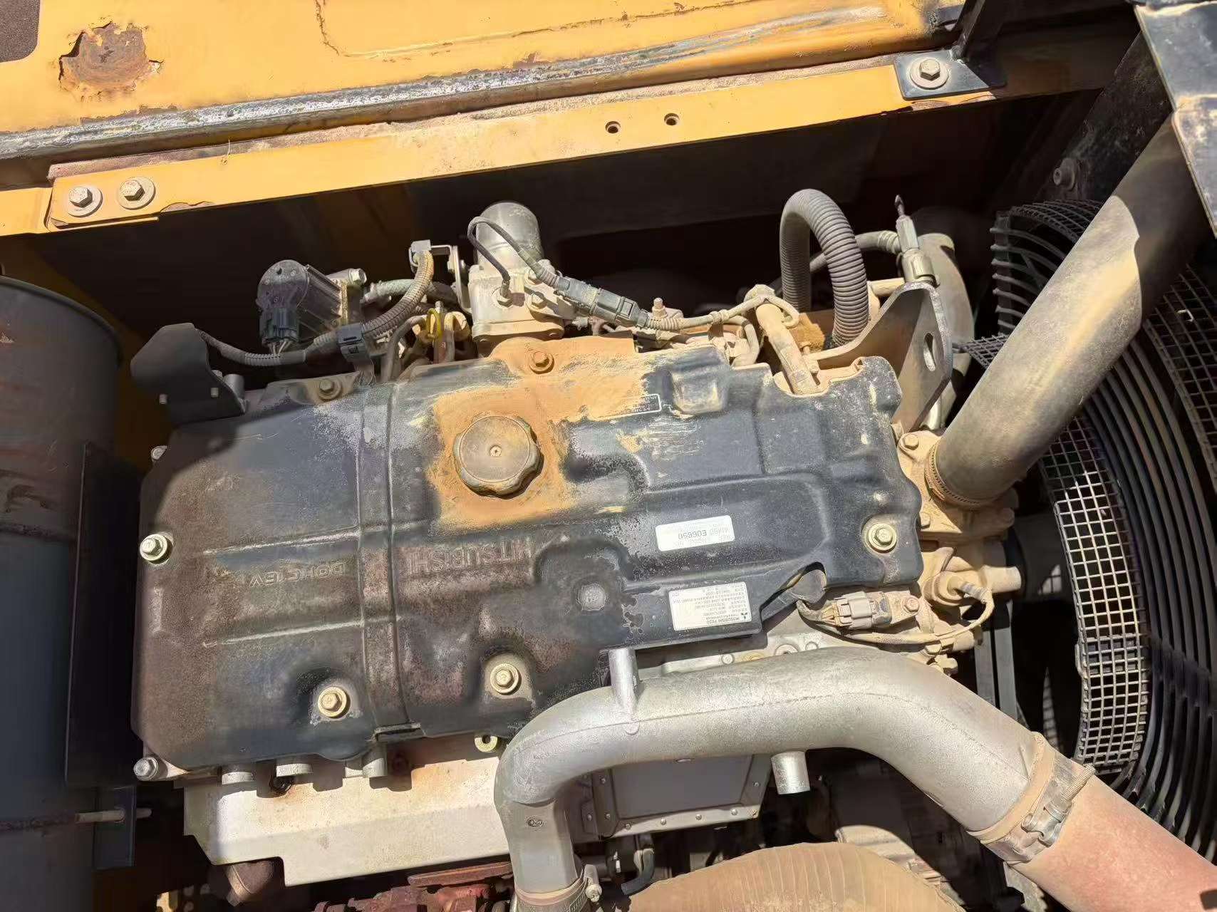 Buy Sany SY205C Used Excavator / 2