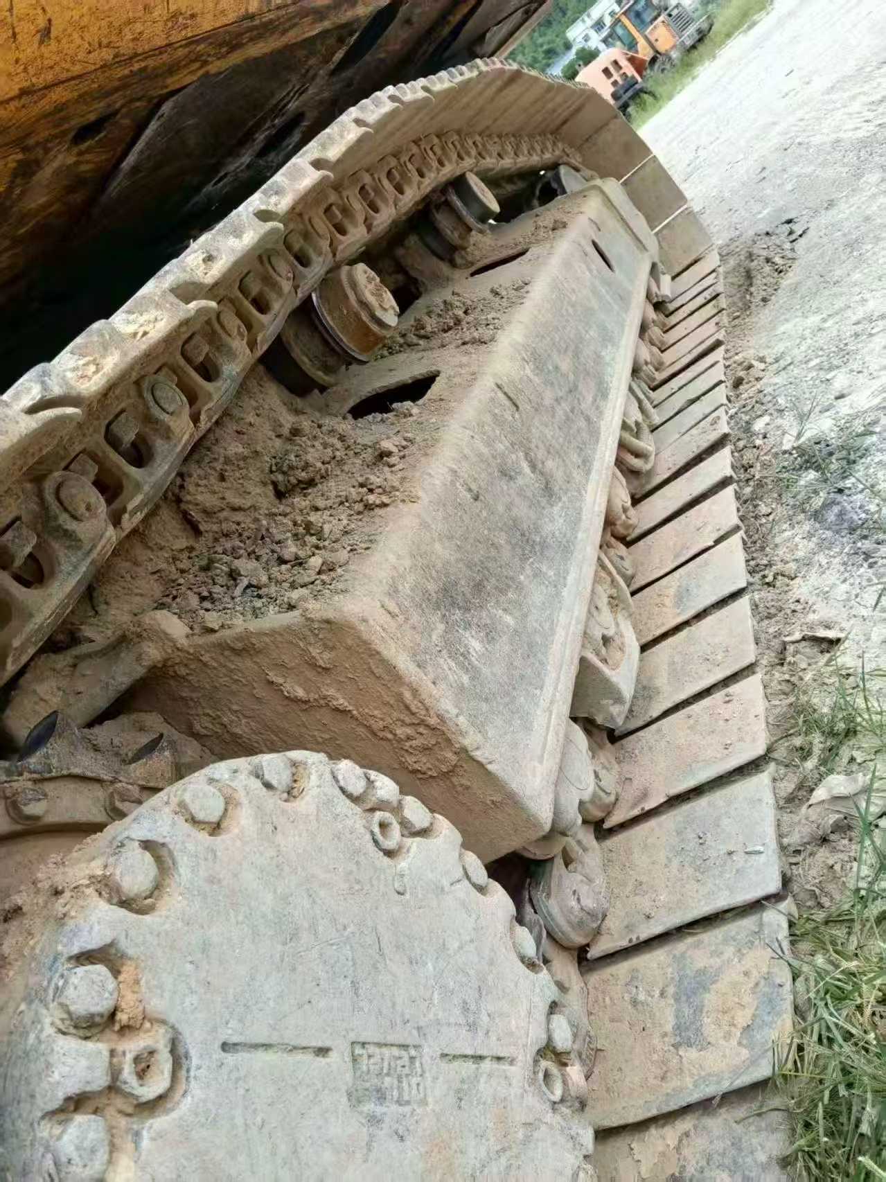 Buy Komatsu PC210-8 Used Excavator / 9