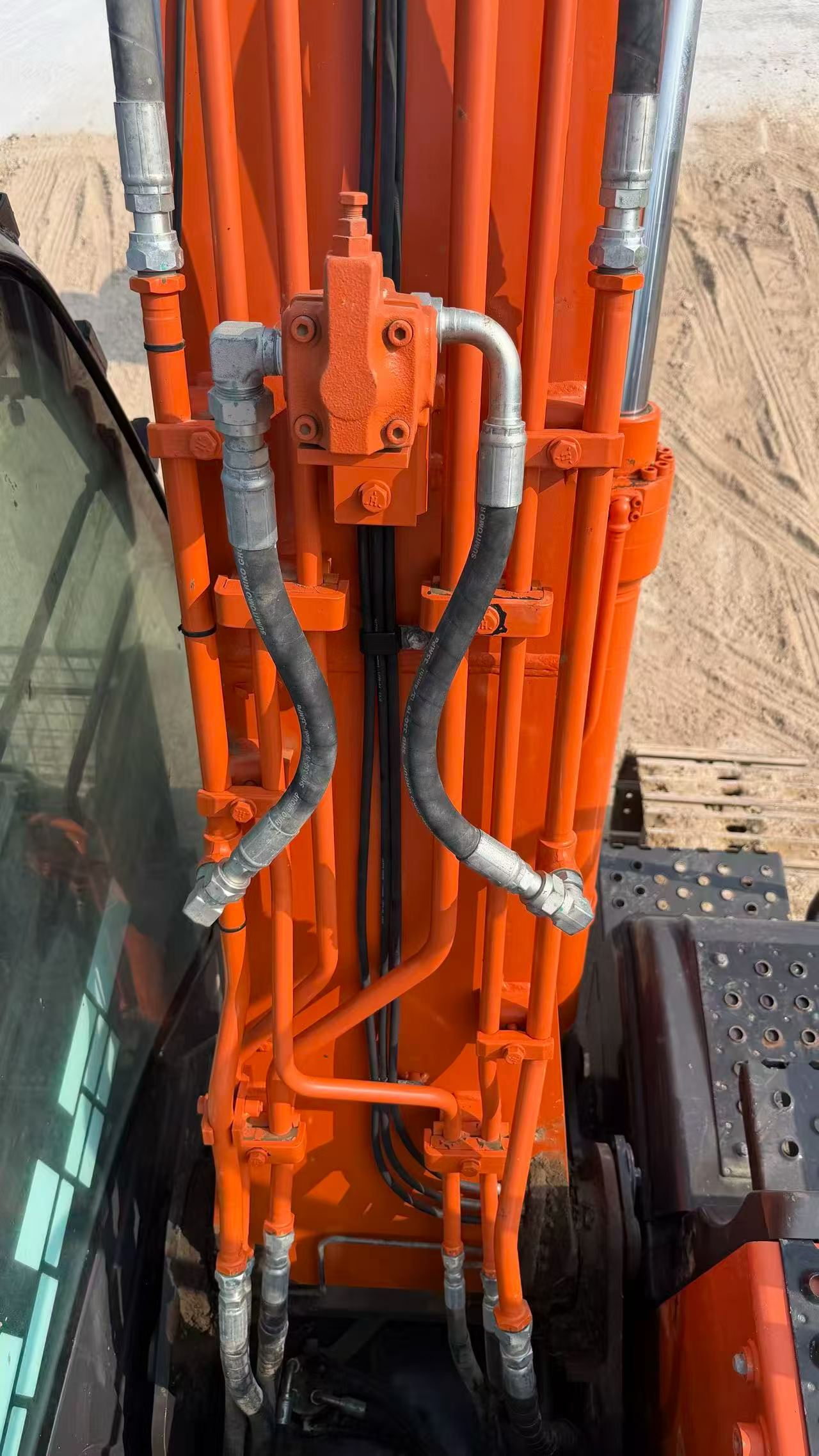 Buy Hitachi EX130 Used Excavator / 7
