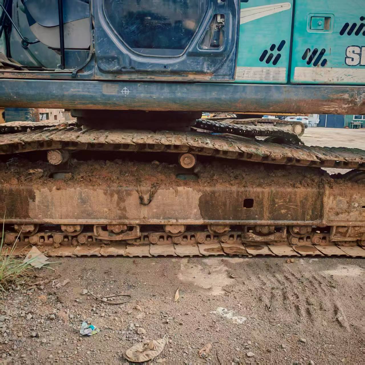 Buy Kobelco SK260 Used Excavator / 2