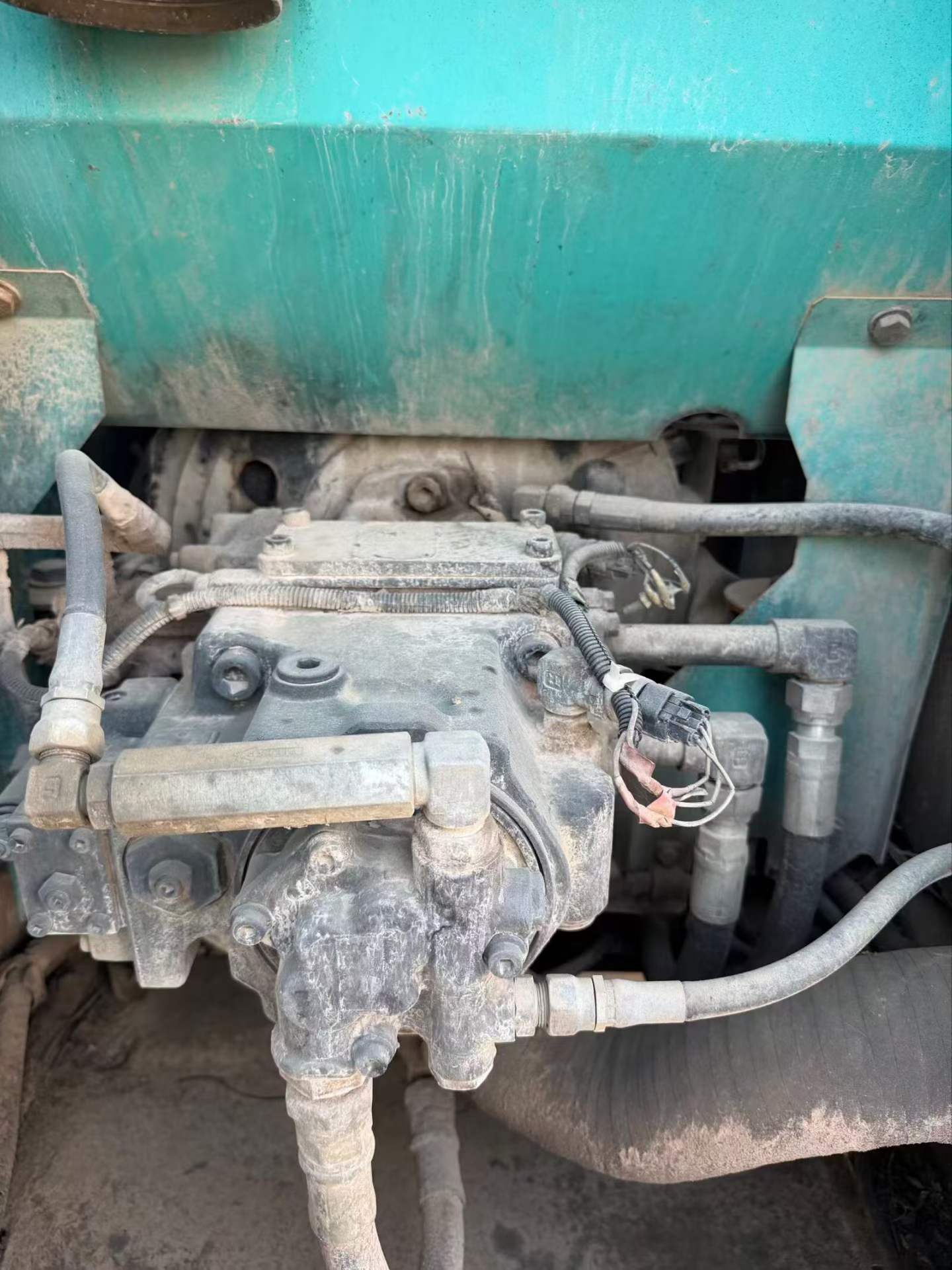 Buy Kobelco SK140 Used Excavator / 7