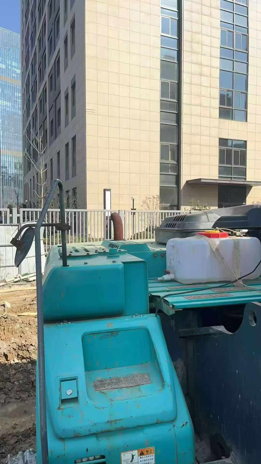 Buy Kobelco SK350-8 Used Excavator / 5