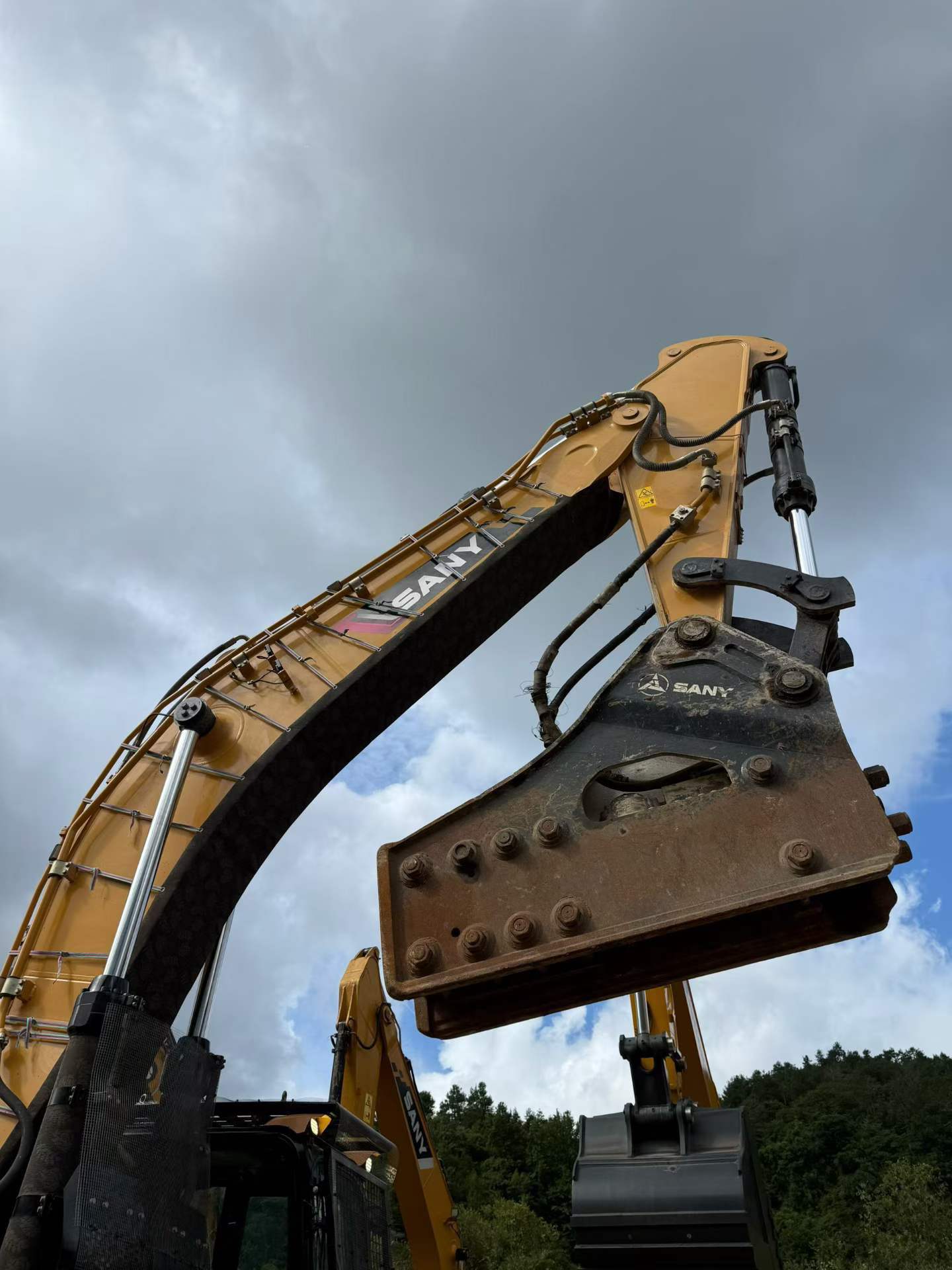 Buy Sany SY650HB Used Excavator / 5