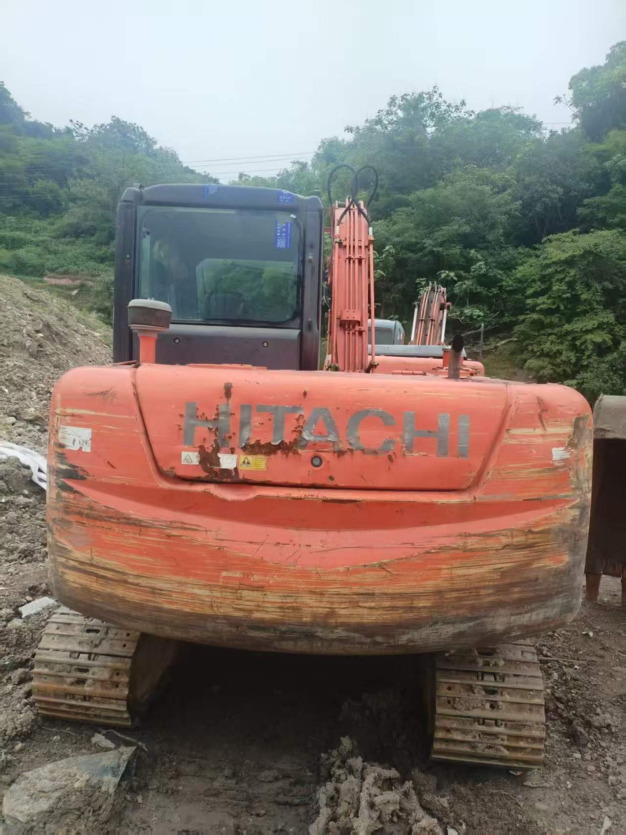 Buy Hitachi Used Excavator / 3