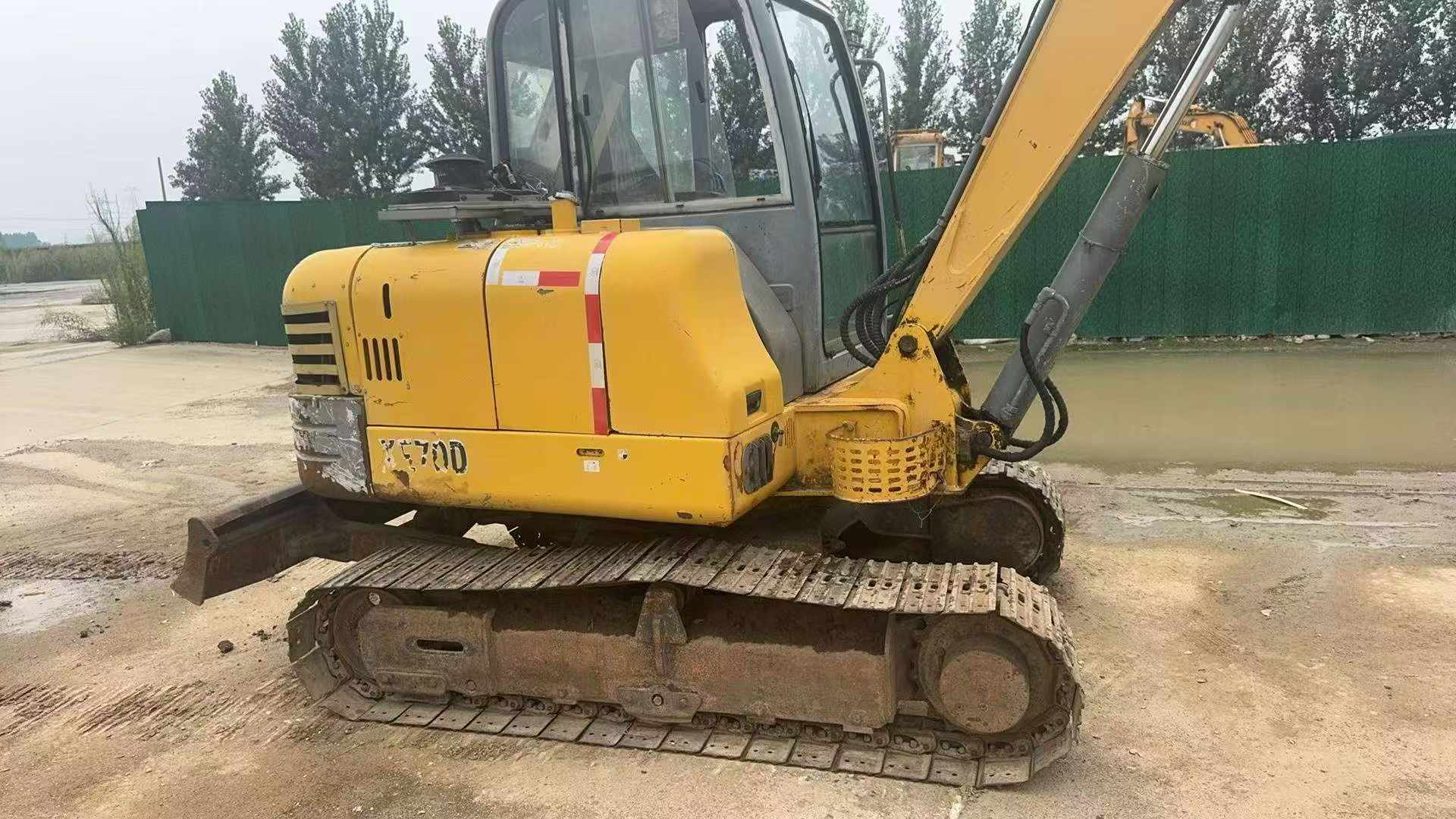 Buy XCMG XE65D Used Excavator / 2