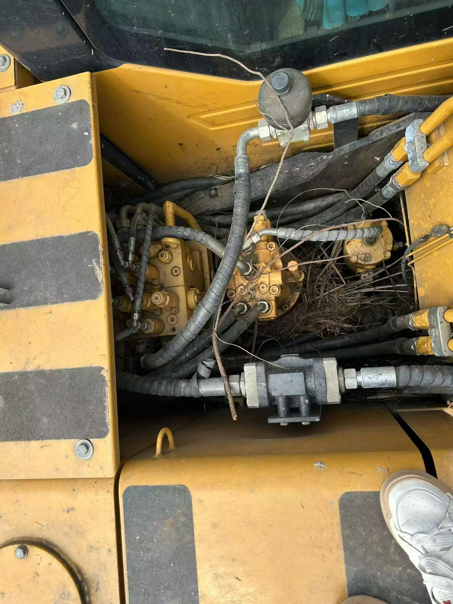 Buy Sany SY135 Used Excavator / 4
