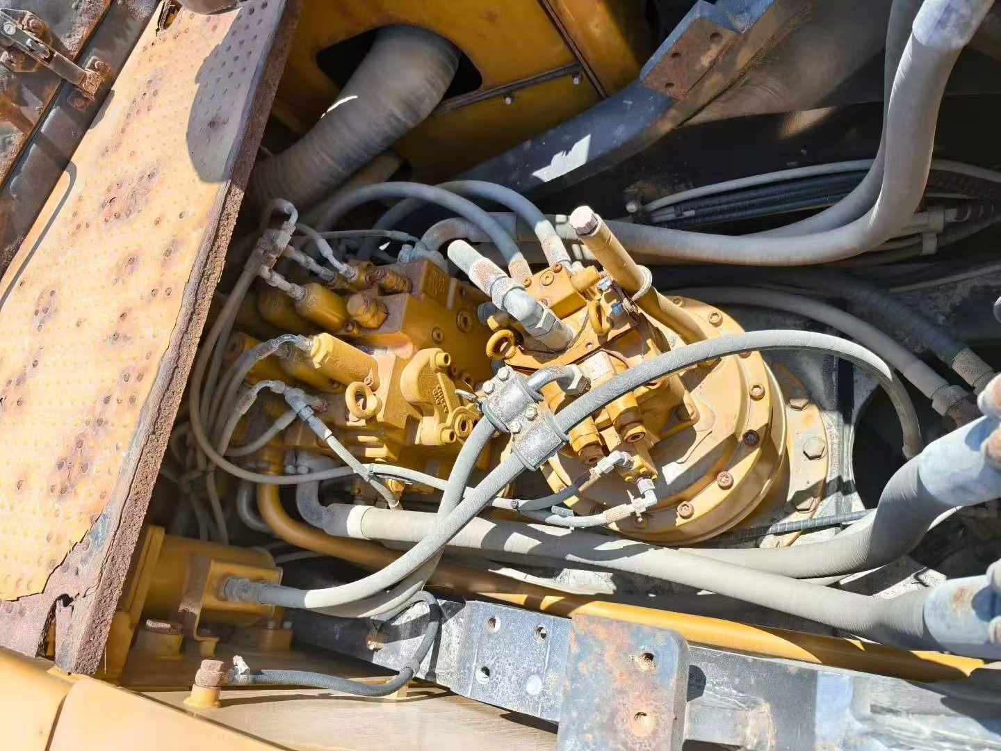 Buy Sany SY365C Used Excavator / 2