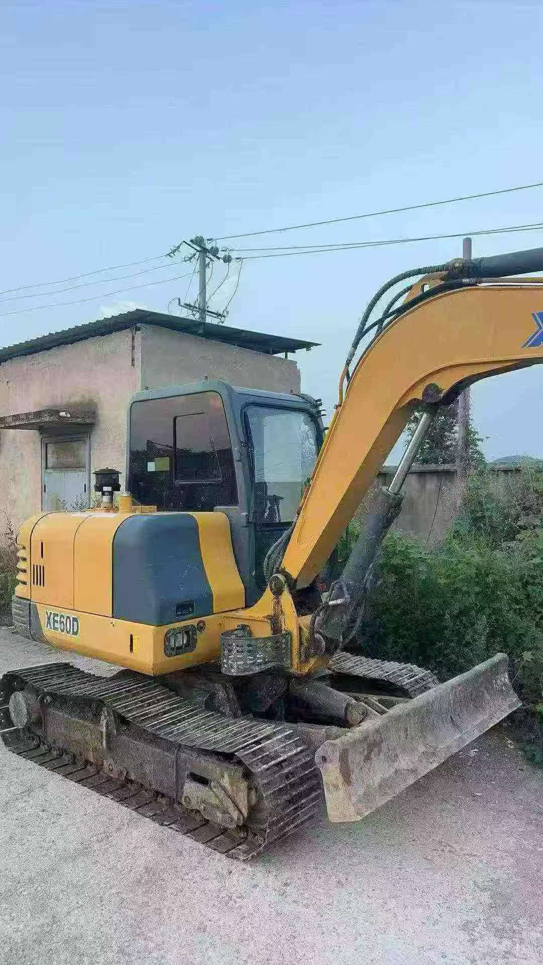 Buy XCMG XE60 Used Excavator / 5