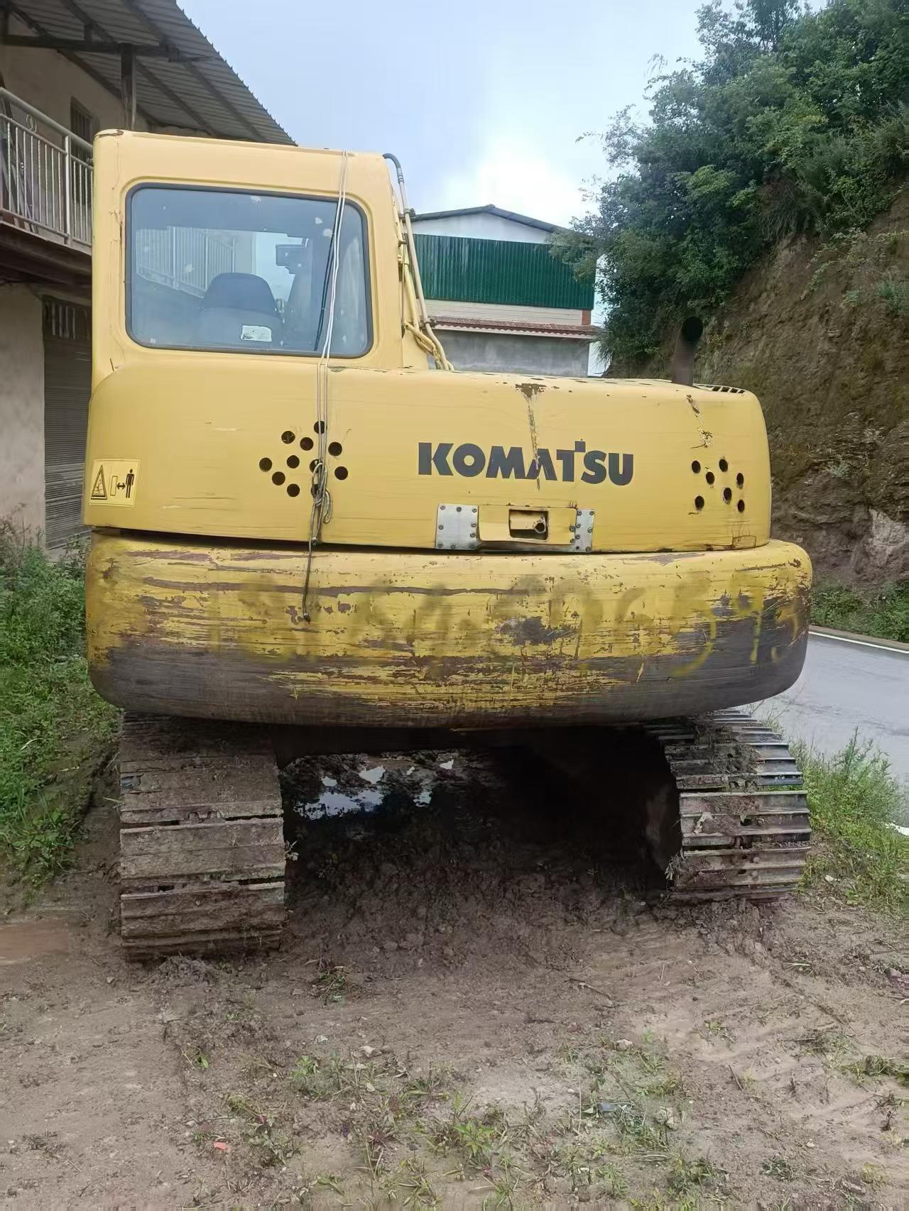 Buy Komatsu PC60 Used Excavator / 2