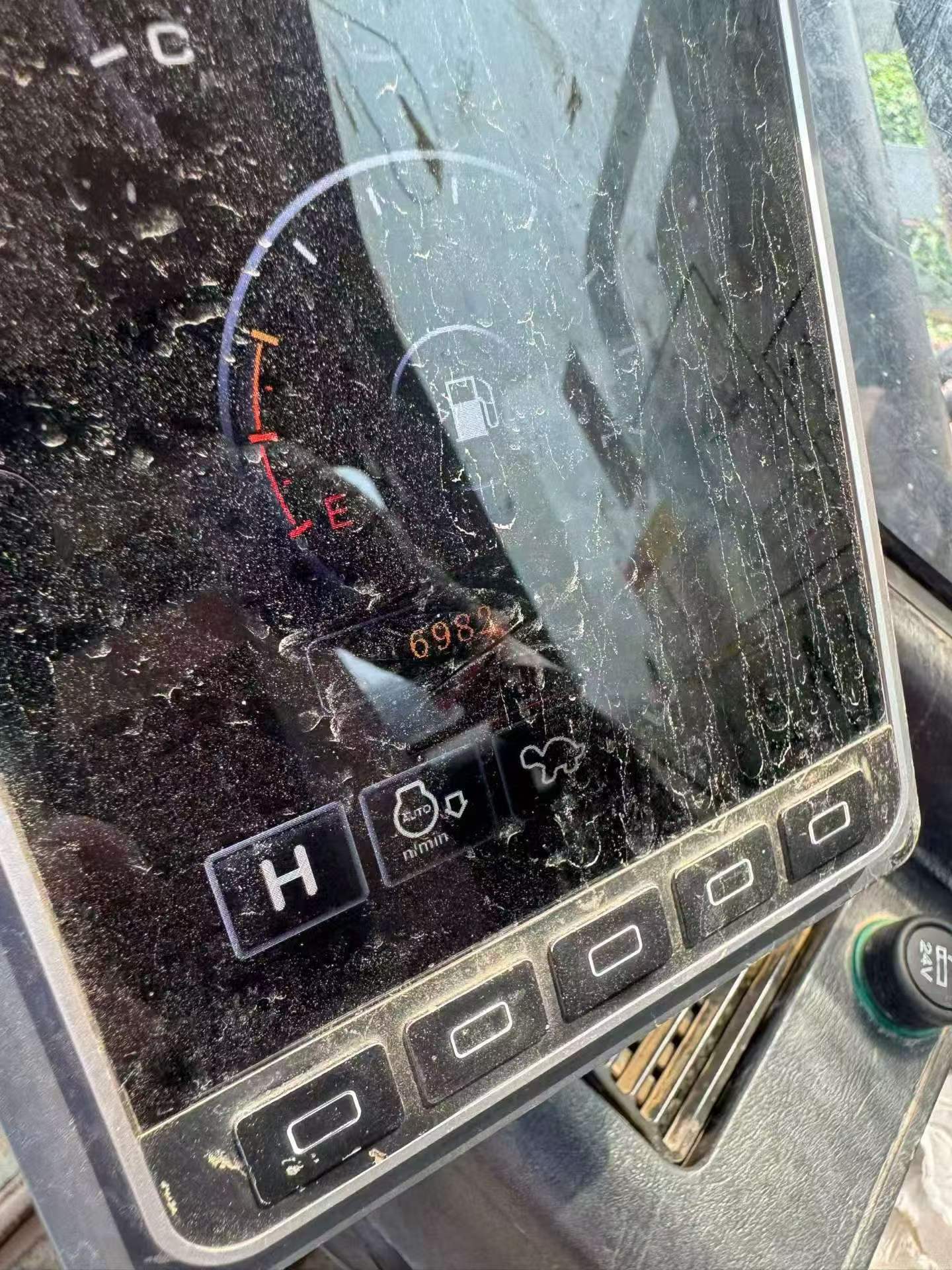 Buy Sany SY205C Used Excavator / 7