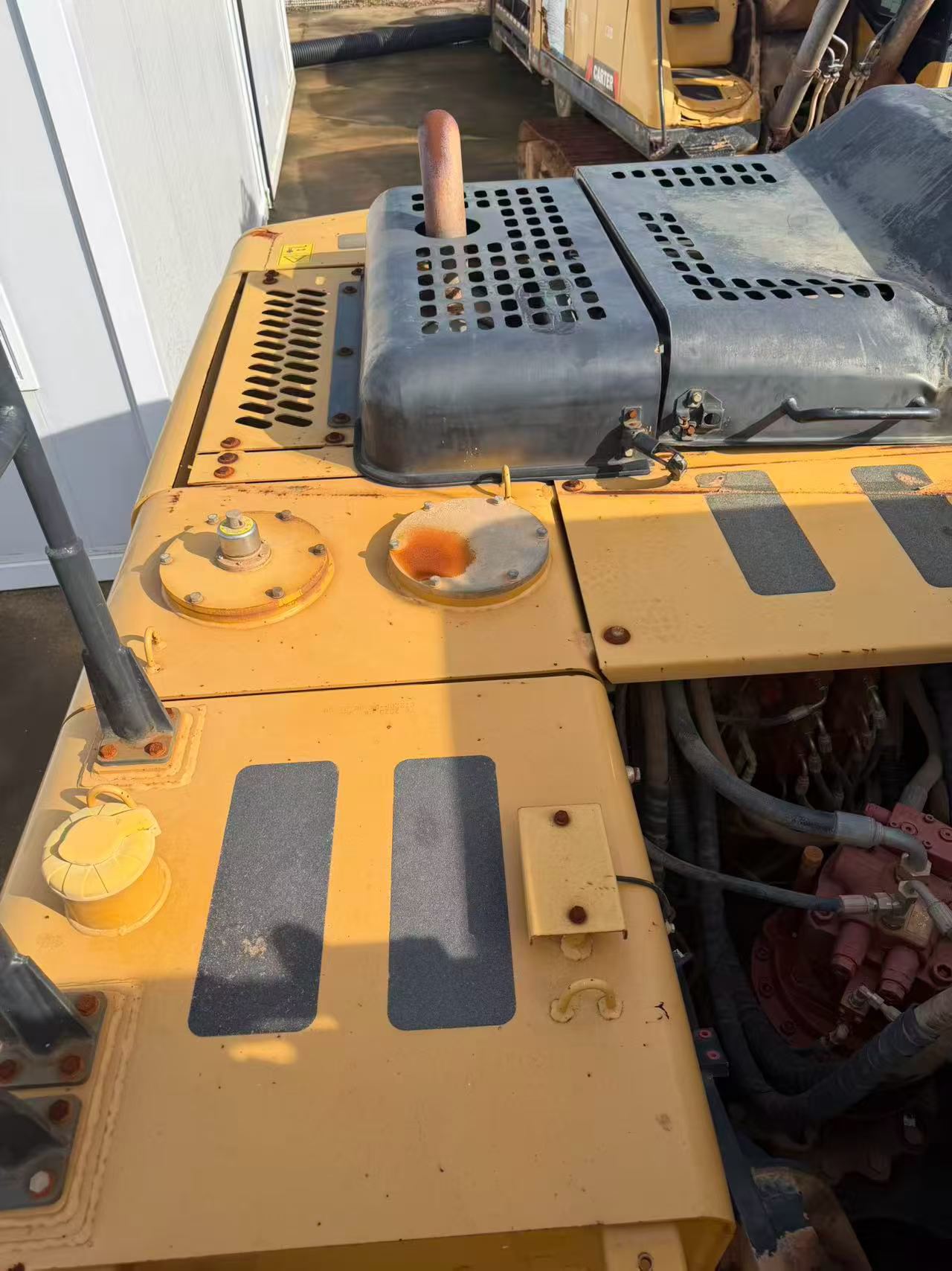 Buy Caterpillar CT260 Used Excavator / 4