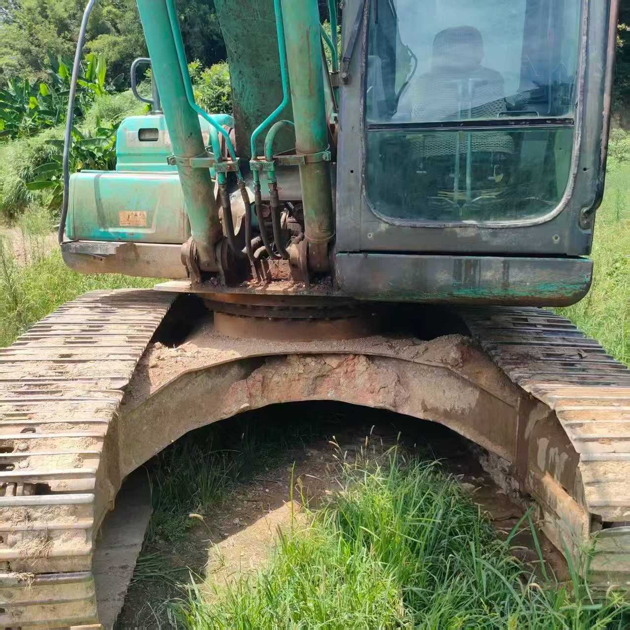Buy Kobelco SK210 Used Excavator / 9