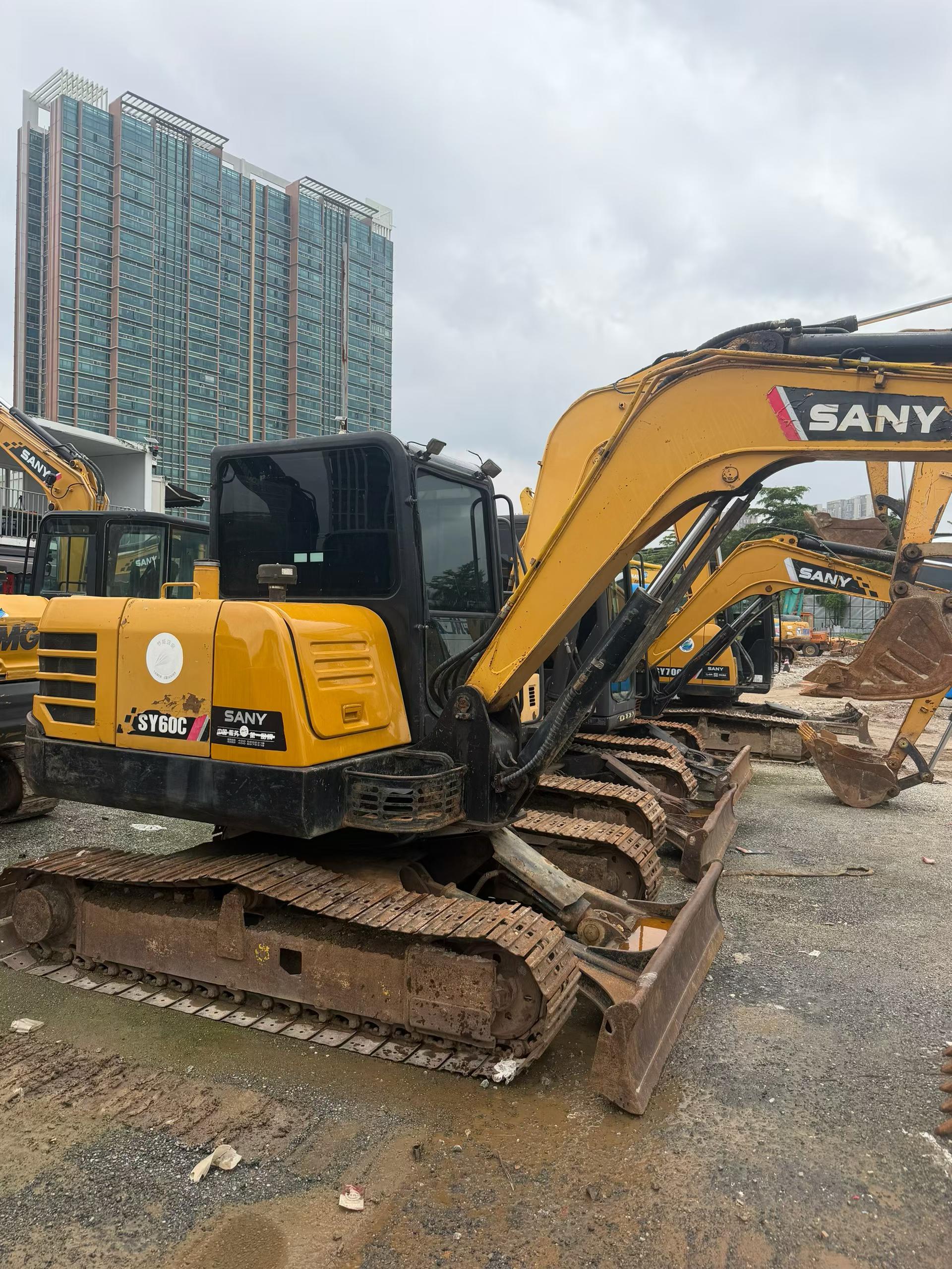 Buy Sany SY60 Used Excavator / 6