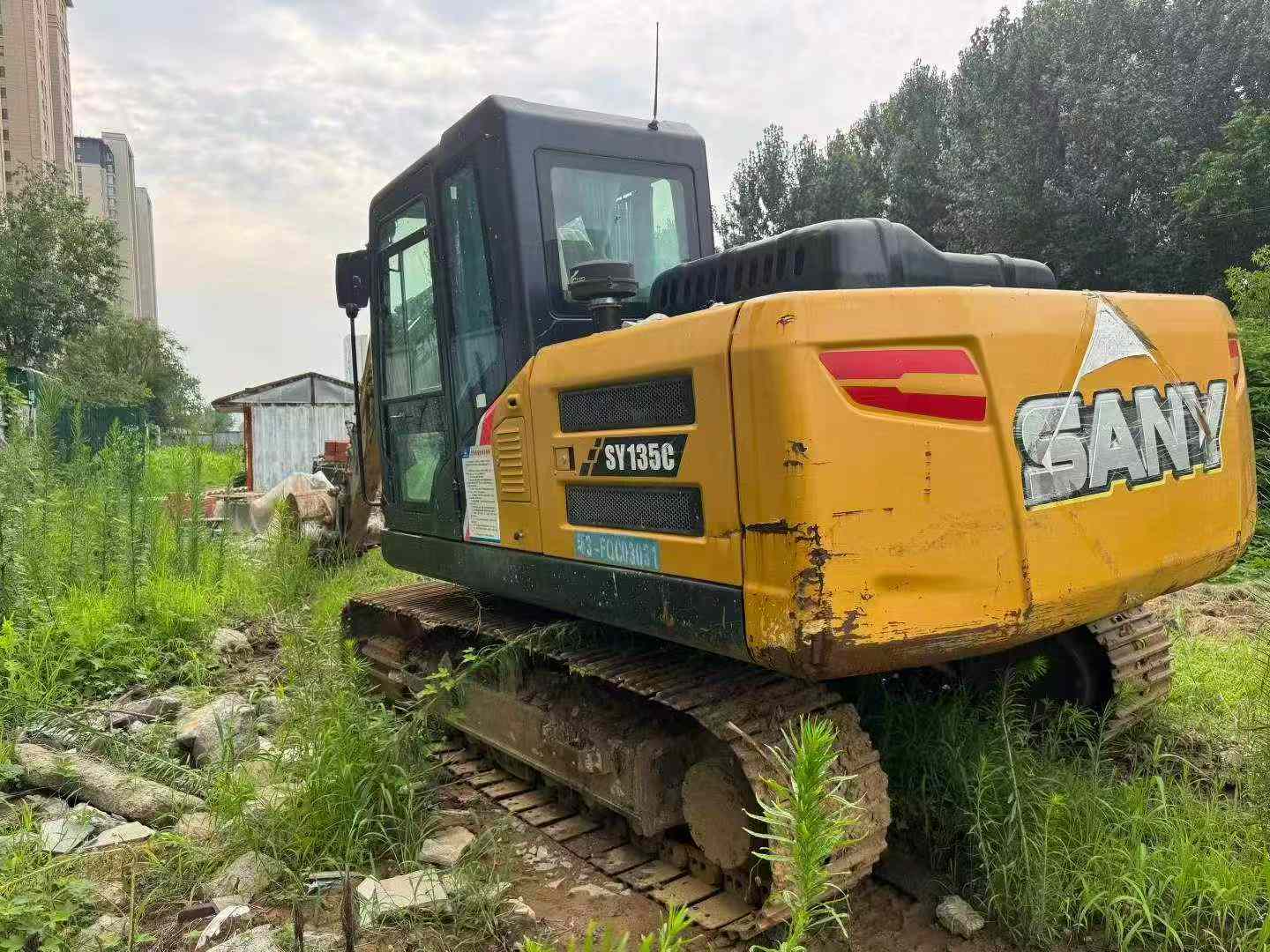 Buy Sany SY135 Used Excavator / 2