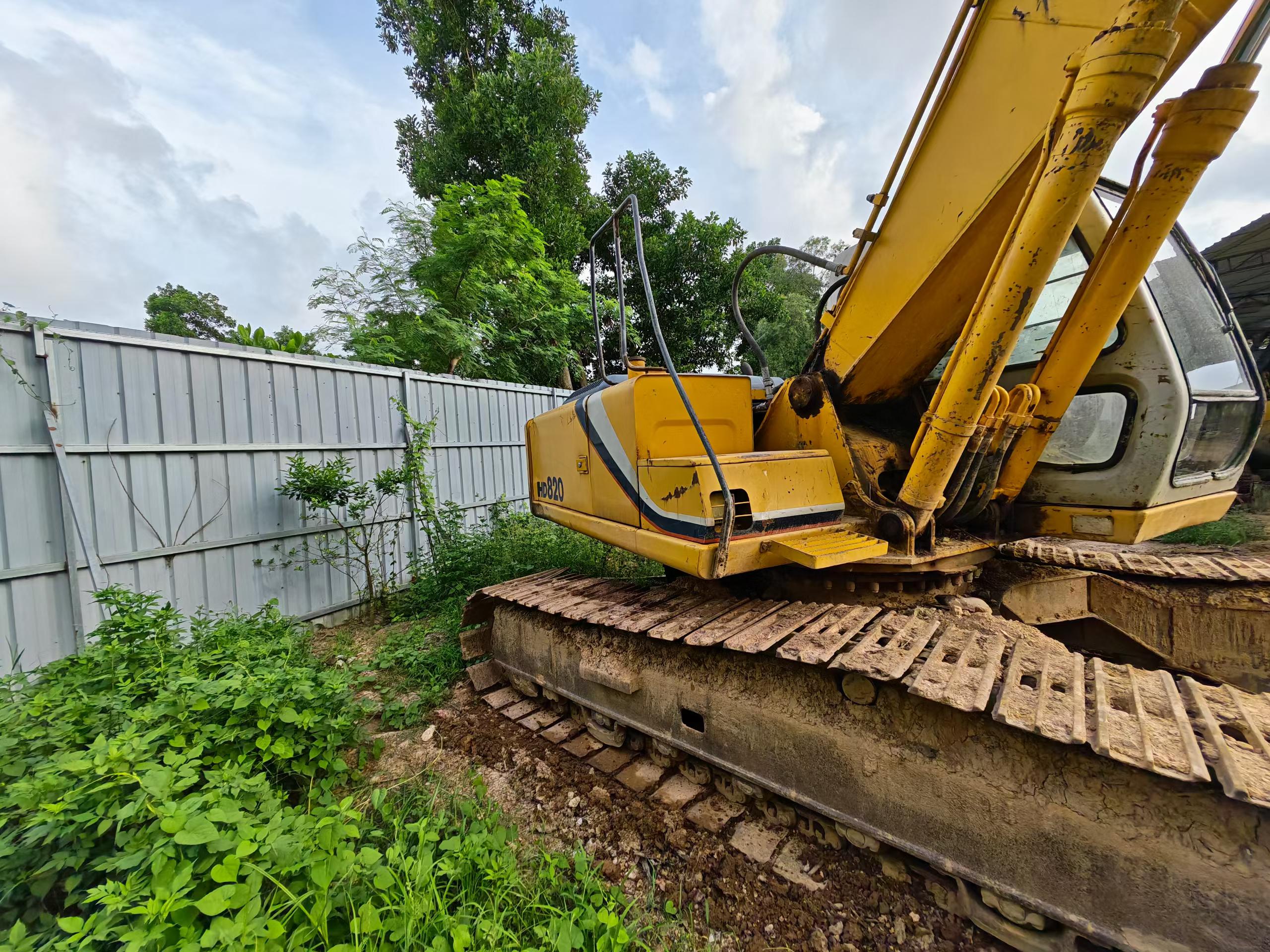 Buy Kato Used Excavator / 8
