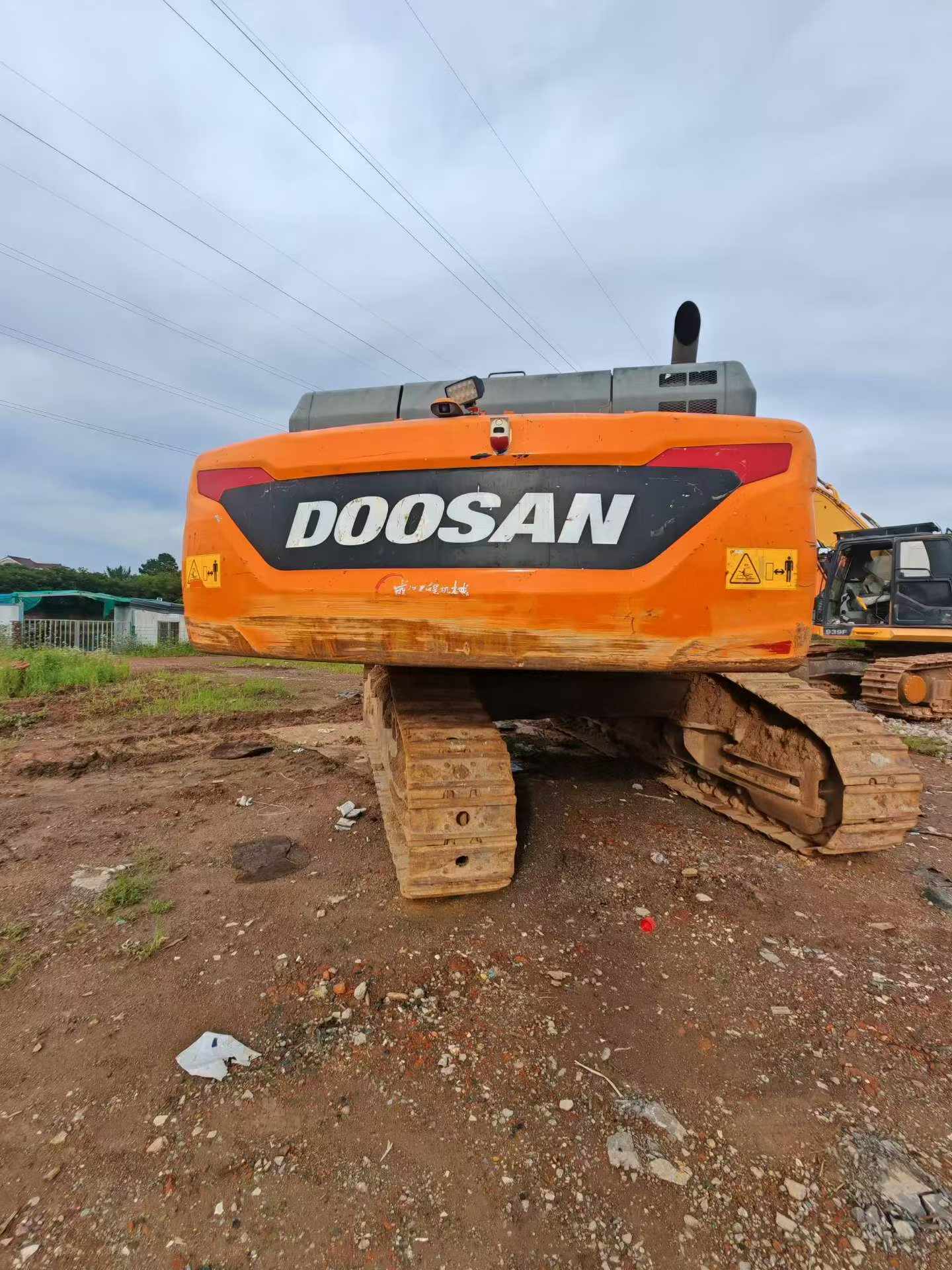 Compre Excavadora Doosan DH200-3 Usada / 4