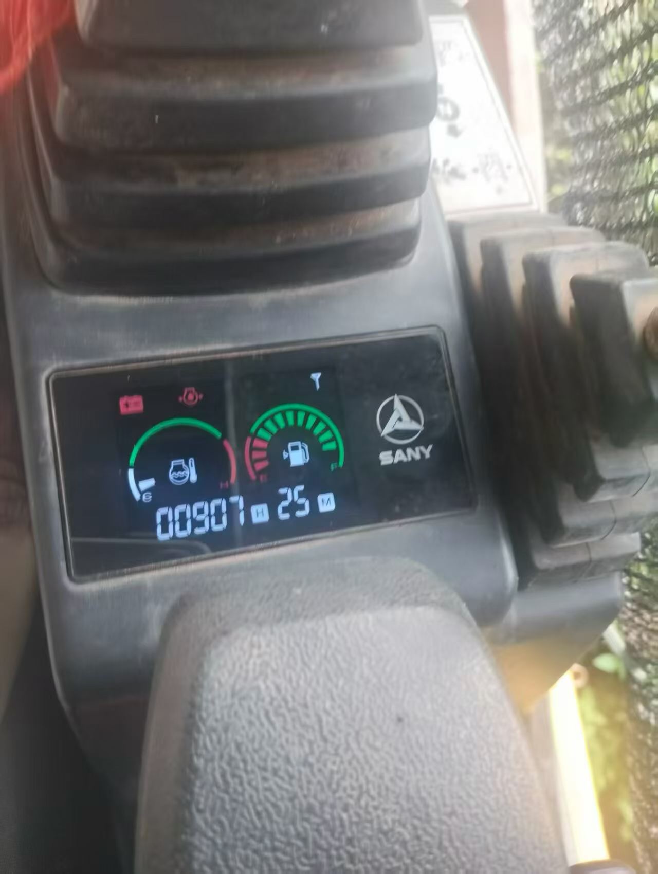 Buy Sany SY16C Used Excavator / 4 Buy Sany SY16C Used Excavator / 4