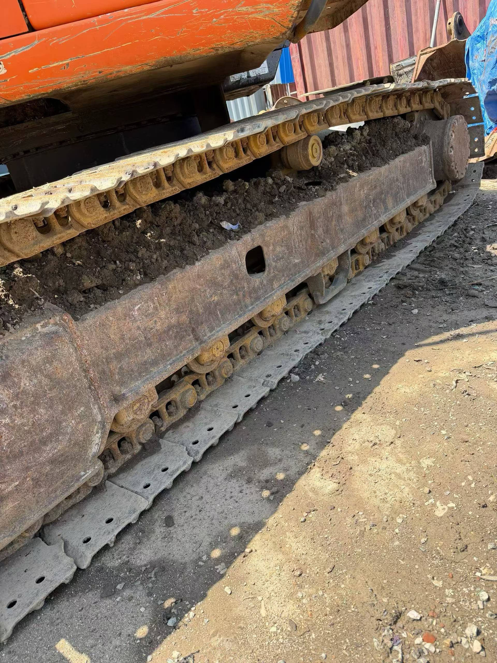 Buy Hitachi EX120-6 Used Excavator / 3