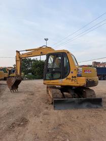 Compre Excavadora Komatsu PC60-7 Usada / 4 Compre Excavadora Komatsu PC60-7 Usada / 4
