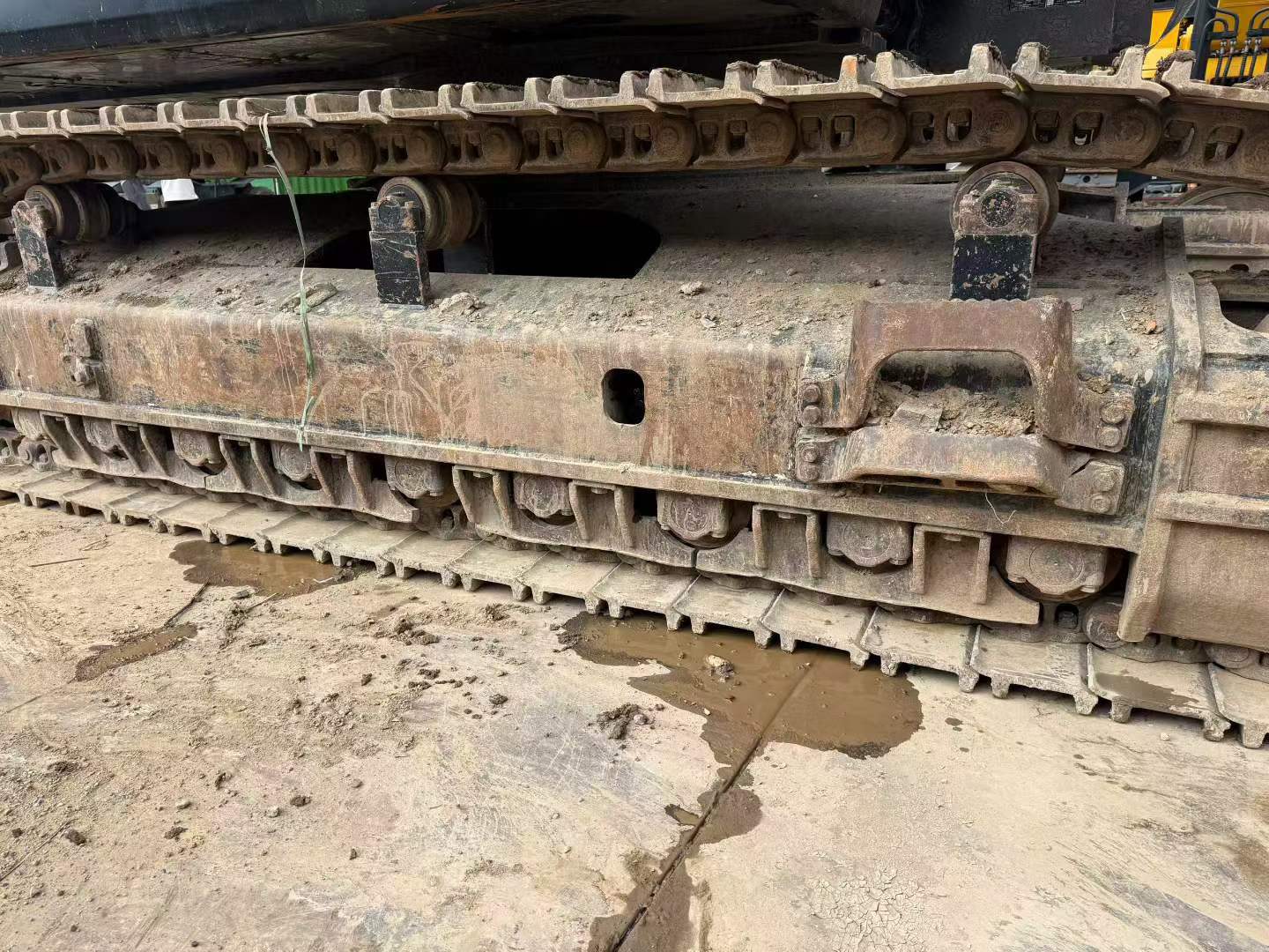 Buy Sany SY650HB Used Excavator / 2