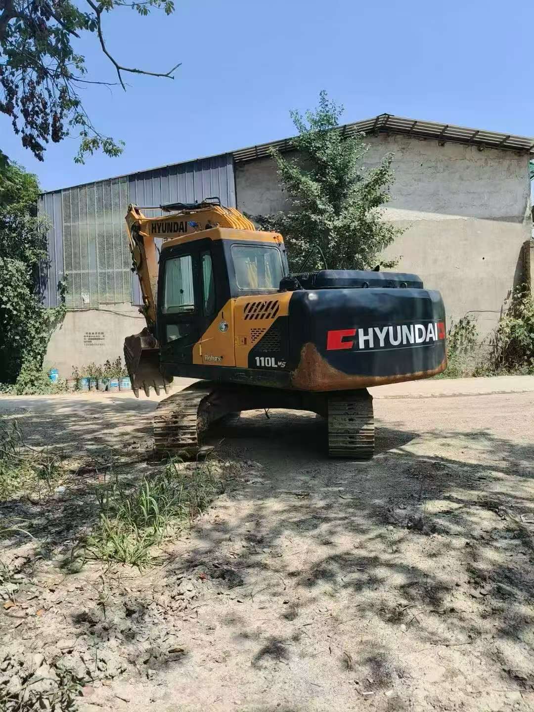Buy Hyundai 110LVS Used Excavator / 3
