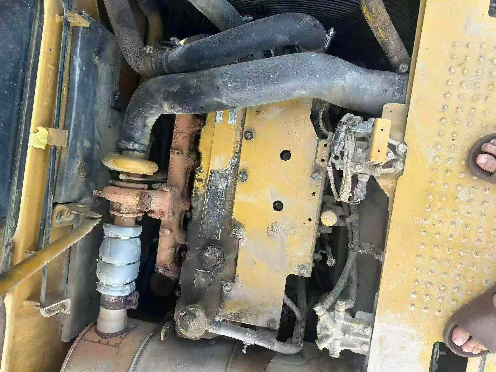 Buy Caterpillar 320D Used Excavator / 5