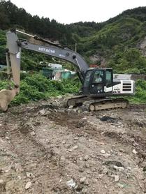 Compre Excavadora Hitachi EX200-3 Usada / 2 Compre Excavadora Hitachi EX200-3 Usada / 2