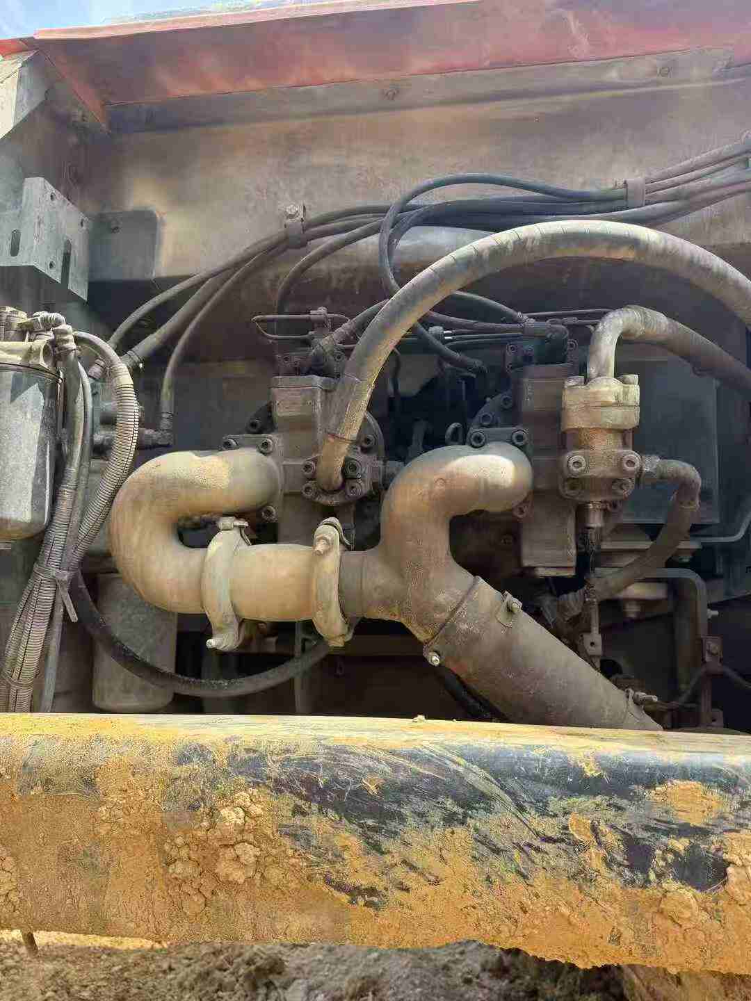 Compre Excavadora Hitachi EX330 Usada / 7