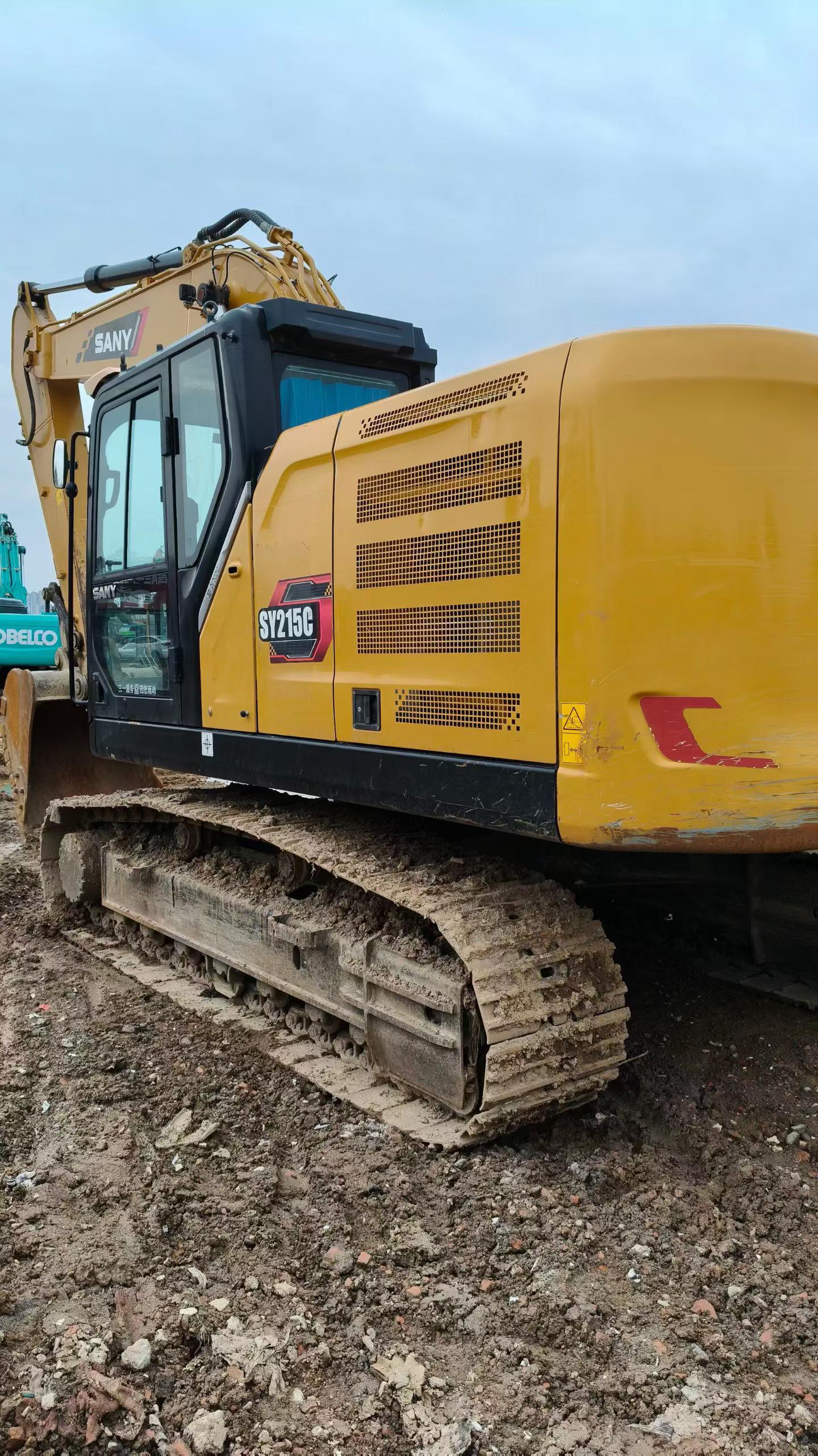 Buy Sany SY200C Used Excavator / 4