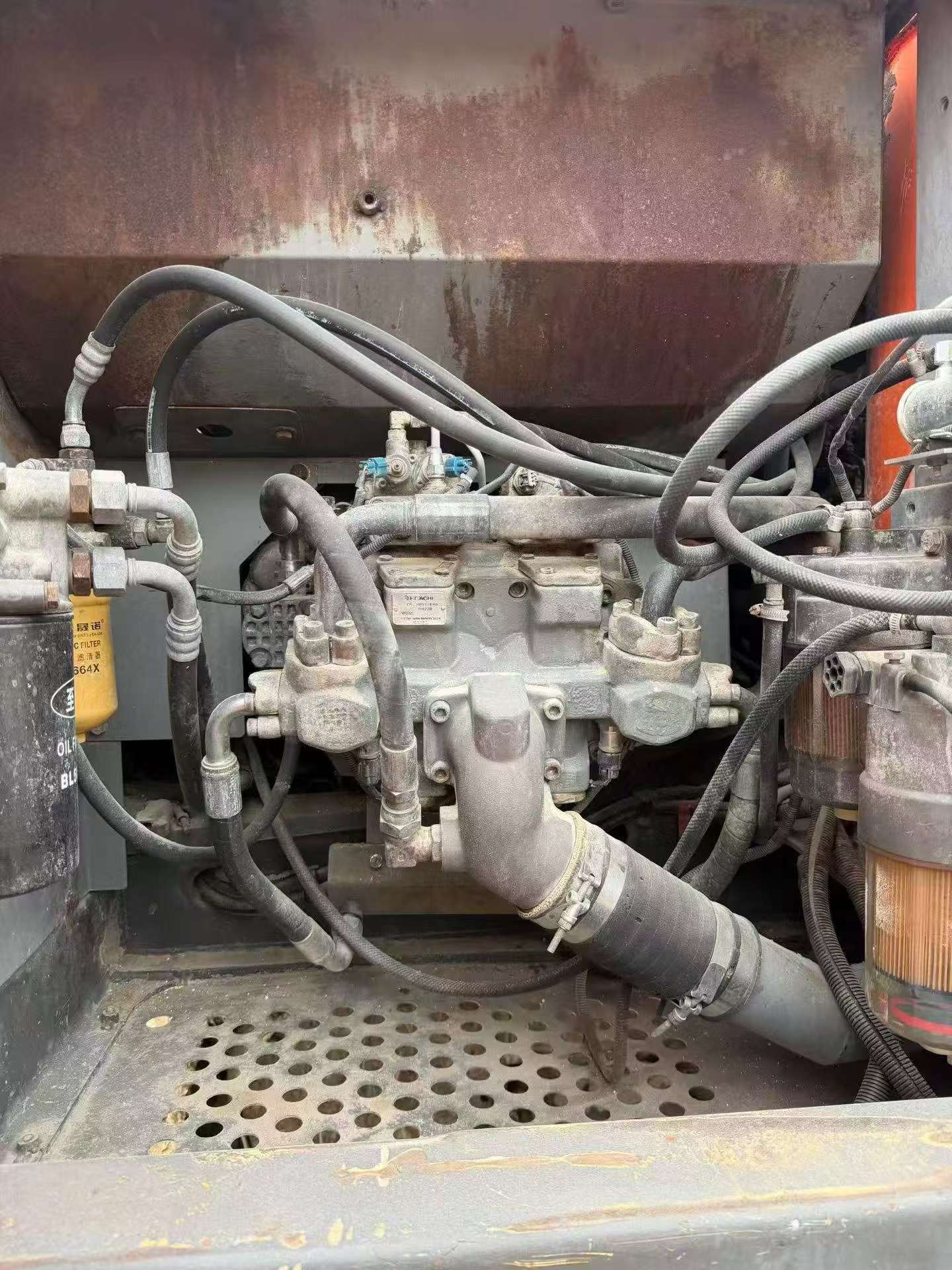 Buy Hitachi EX200-3 Used Excavator / 5