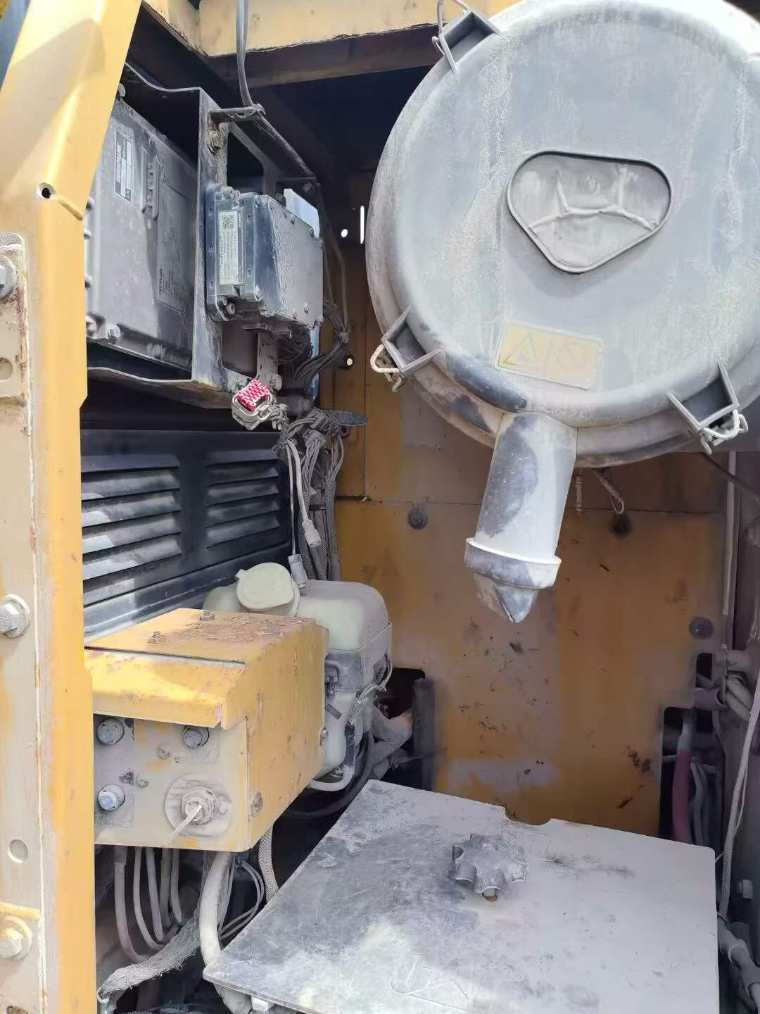 Buy Caterpillar 320D Used Excavator / 9