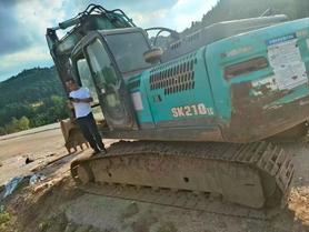 Buy Kobelco SK210LC-8 Used Excavator / 4 Buy Kobelco SK210LC-8 Used Excavator / 4