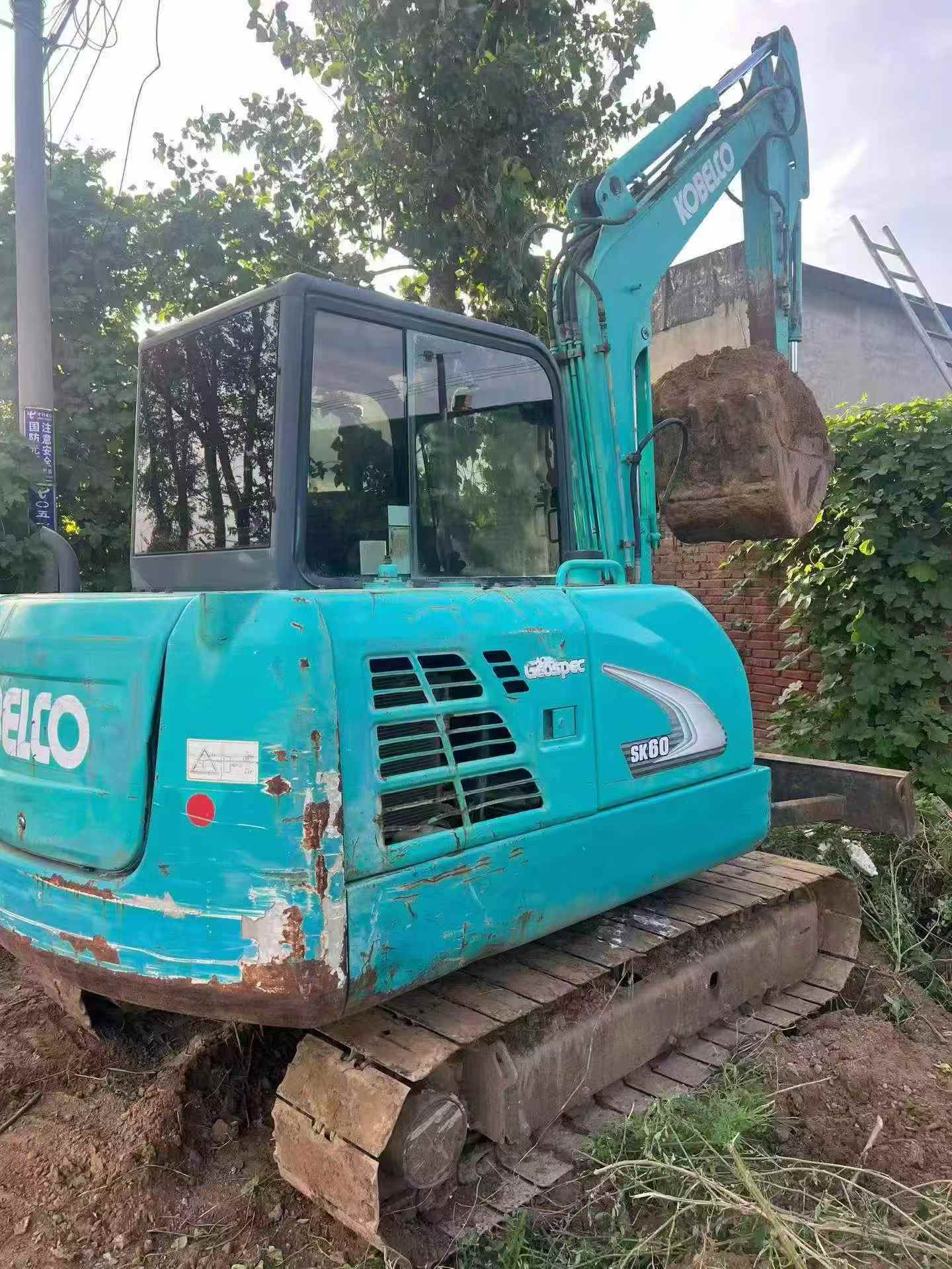 Купить Подержанный Экскаватор Kobelco SK60-8 / 3
