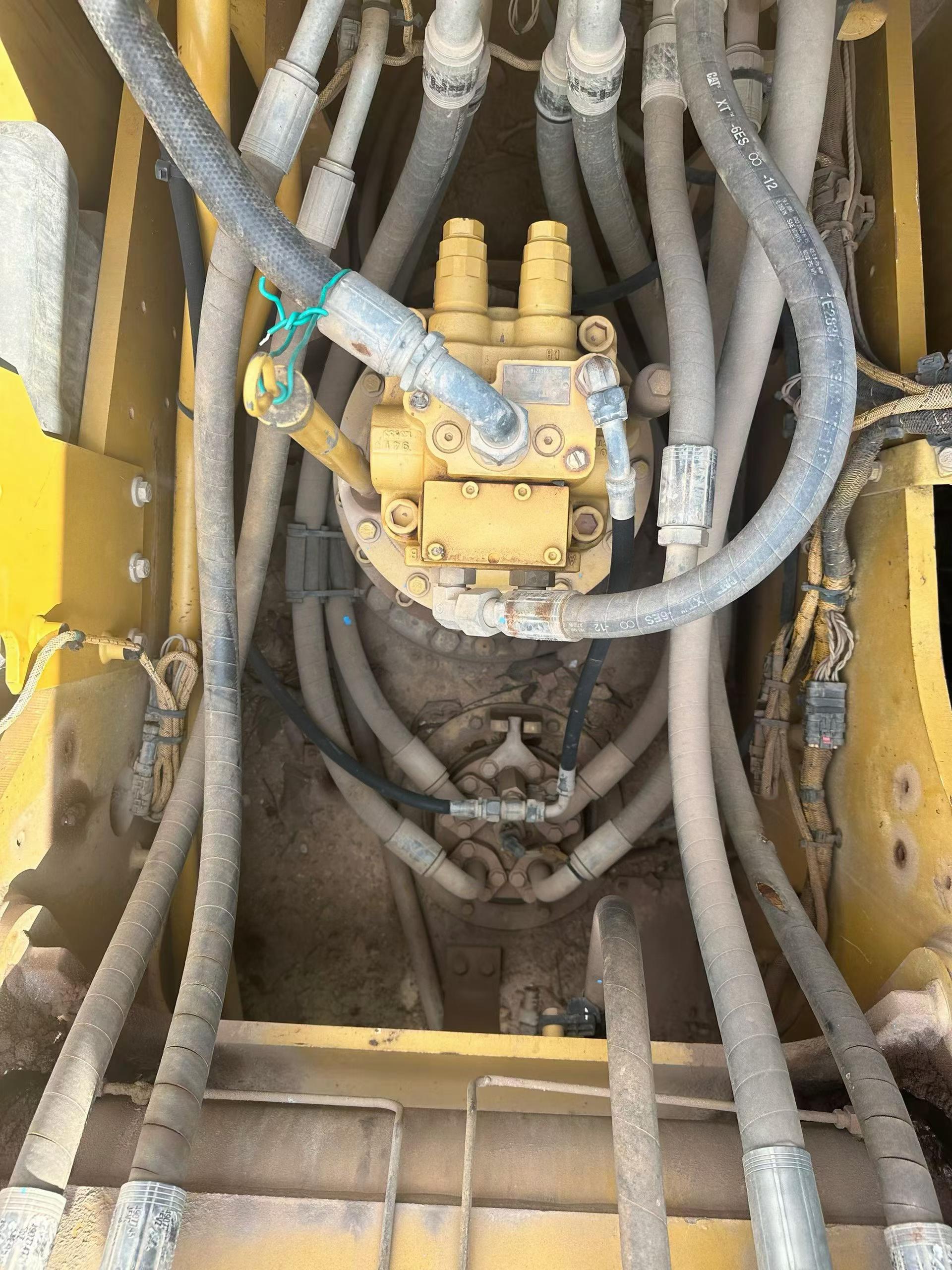 Buy Caterpillar 320A Used Excavator / 7