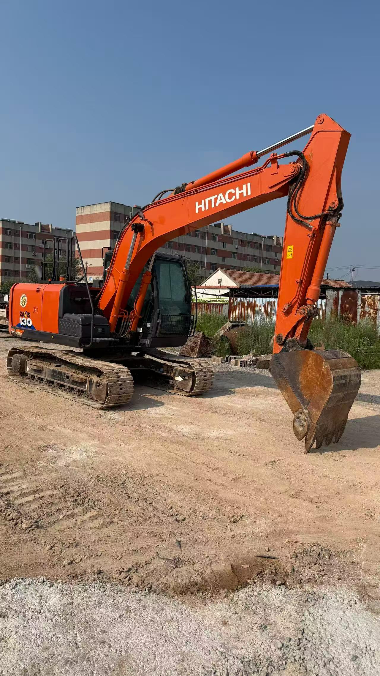 Buy Hitachi EX130 Used Excavator / 5