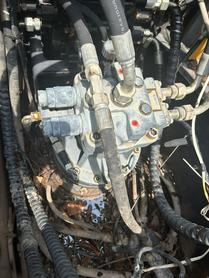 Buy XCMG XE135D Used Excavator / 5 Buy XCMG XE135D Used Excavator / 5