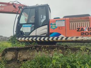 Buy Hitachi ZH200-5A Used Excavator Buy Hitachi ZH200-5A Used Excavator