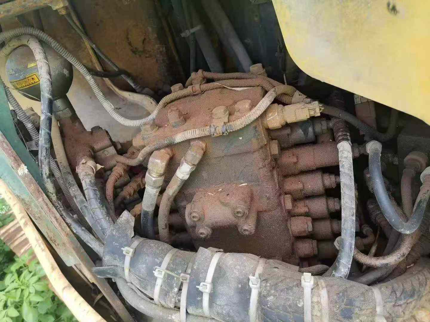 Buy Komatsu PC128US Used Excavator / 3