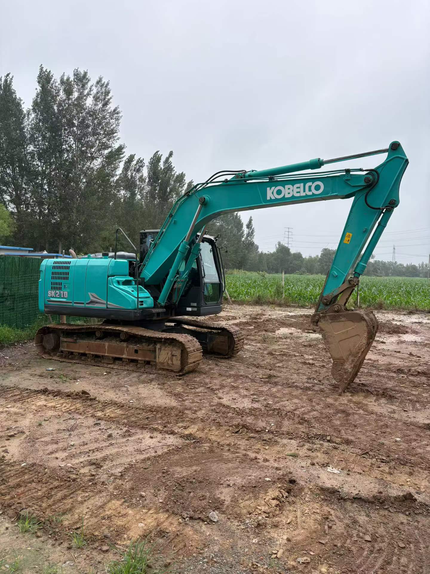 Купить Подержанный Экскаватор Kobelco ED150 / 3