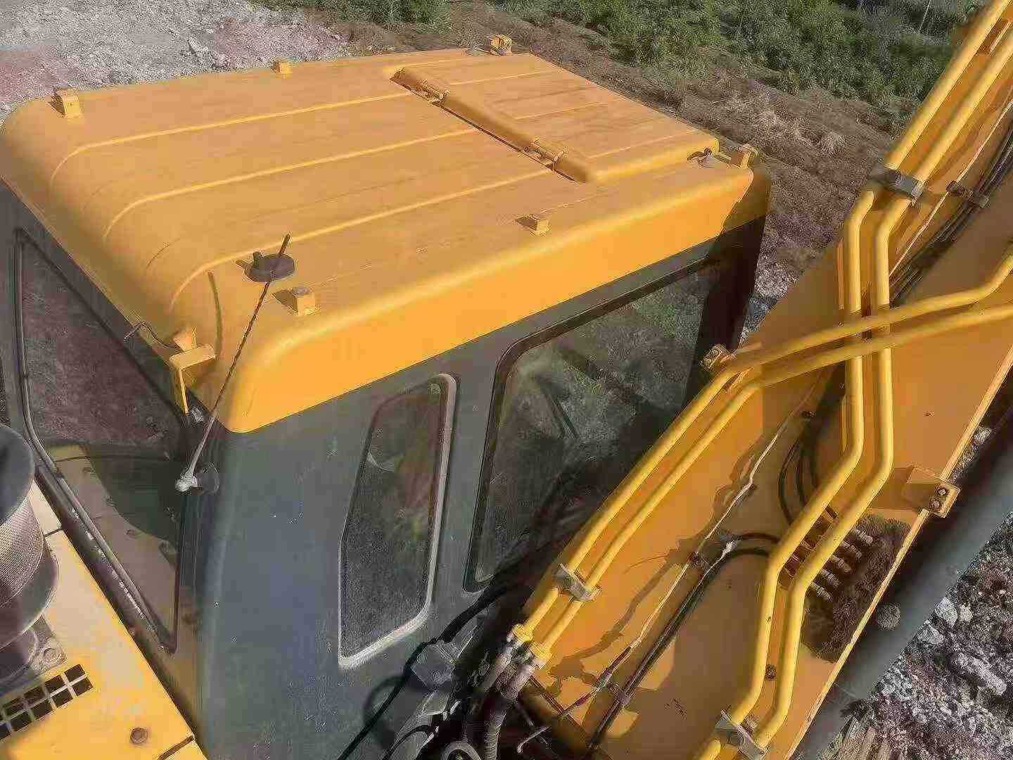 Compre Escavadeira Hyundai R215-7 Usada / 8