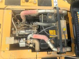 Buy XCMG XE135B Used Excavator / 2 Buy XCMG XE135B Used Excavator / 2