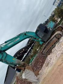 Buy Kobelco SK200-YN12 Used Excavator / 4 Buy Kobelco SK200-YN12 Used Excavator / 4