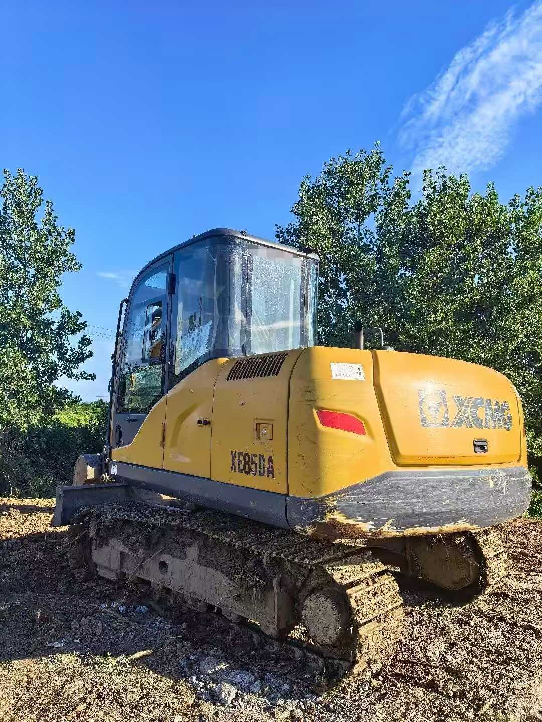 Compre Excavadora XCMG XE75C Usada / 4 Compre Excavadora XCMG XE75C Usada / 4