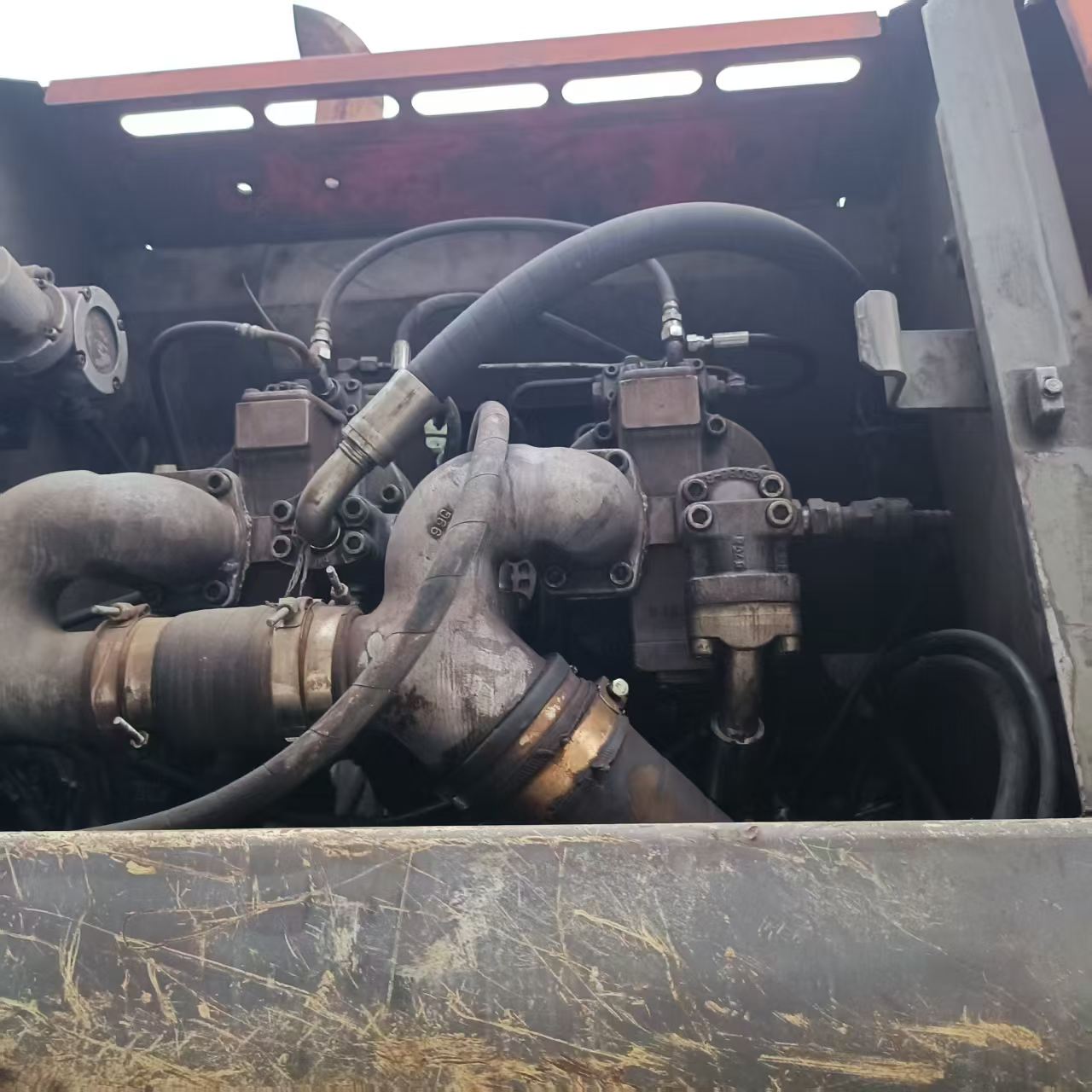 Купить Hitachi EX350H-5 Подержанный Экскаватор Купить Hitachi EX350H-5 Подержанный Экскаватор