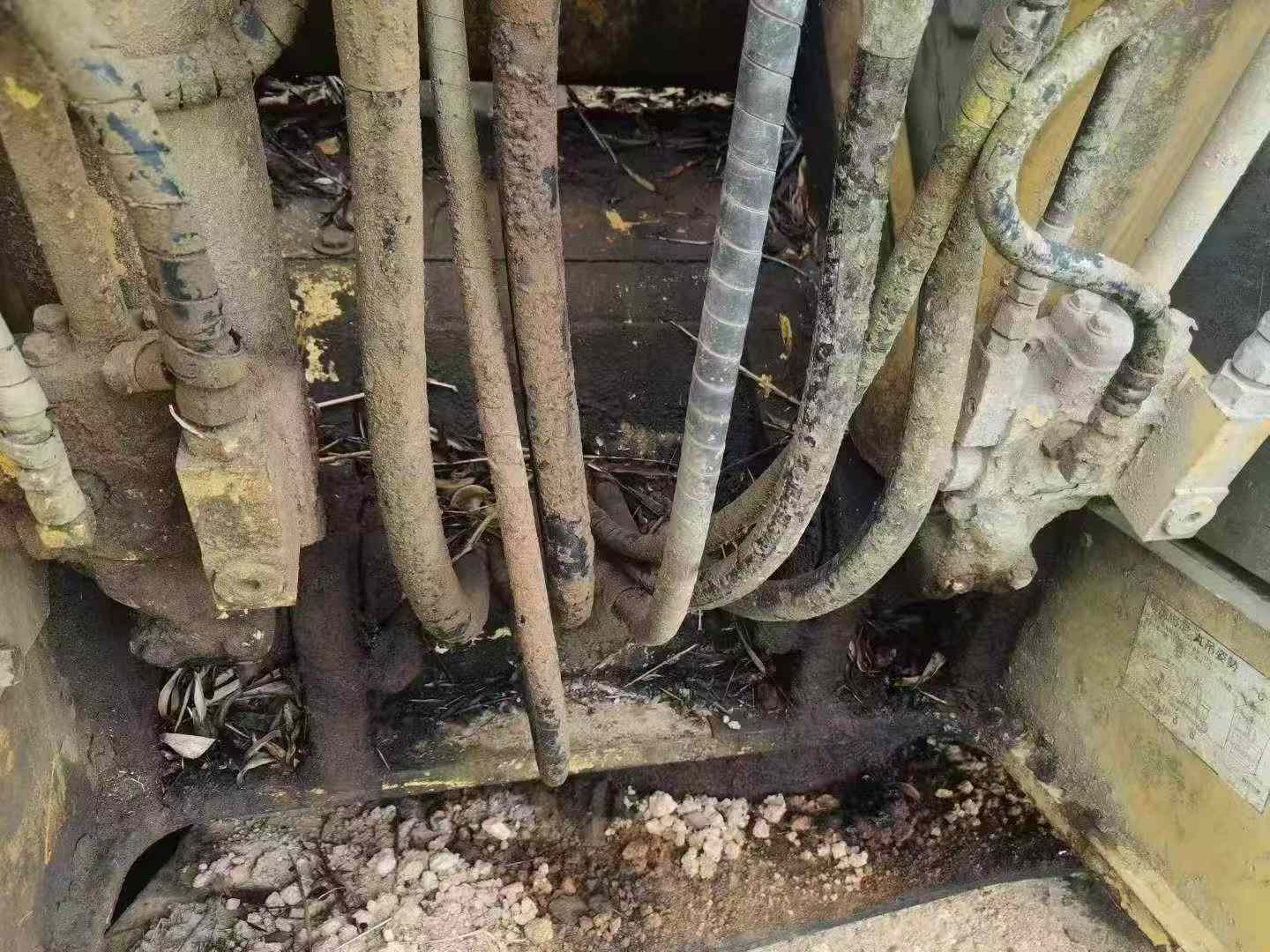 Buy Komatsu PC128US Used Excavator / 4