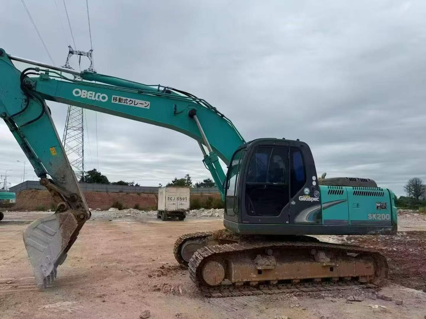 Buy Kobelco SK200-YN12 Used Excavator