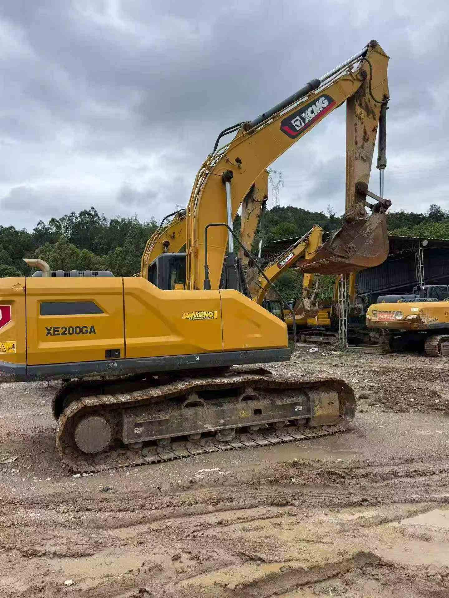 Buy XCMG XE200 Used Excavator
